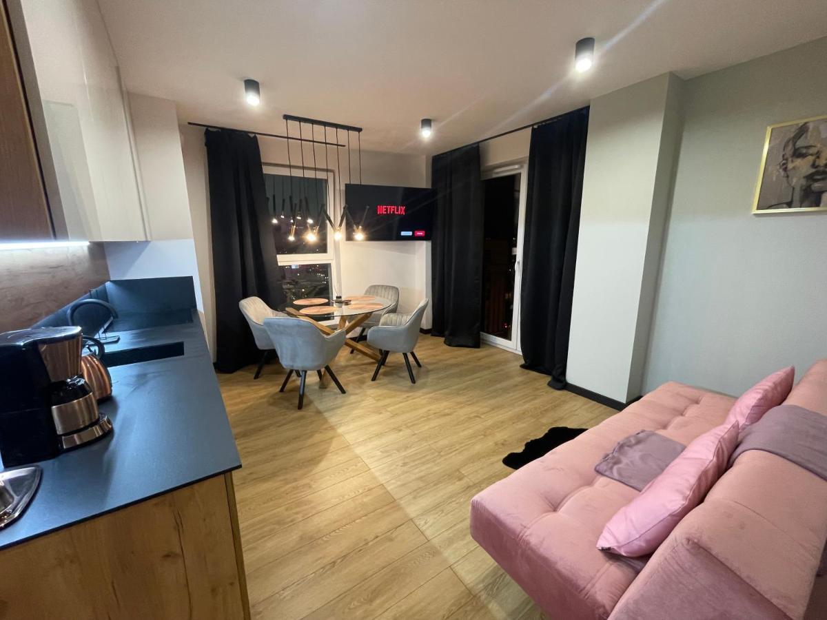 Kobiela Apartments Debowe Tarasy カトヴィツェ エクステリア 写真