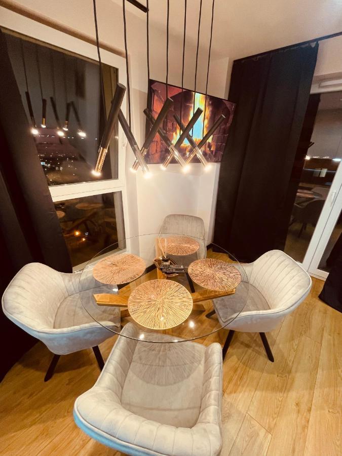 Kobiela Apartments Debowe Tarasy カトヴィツェ エクステリア 写真