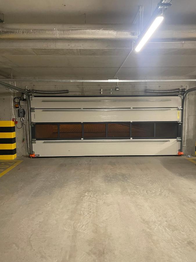 Kobiela Apartments Debowe Tarasy カトヴィツェ エクステリア 写真