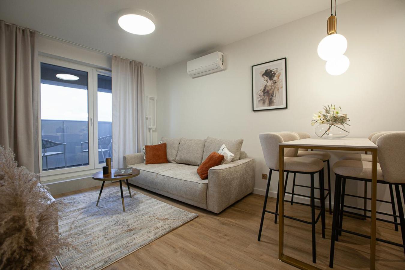 Kobiela Apartments Debowe Tarasy カトヴィツェ エクステリア 写真